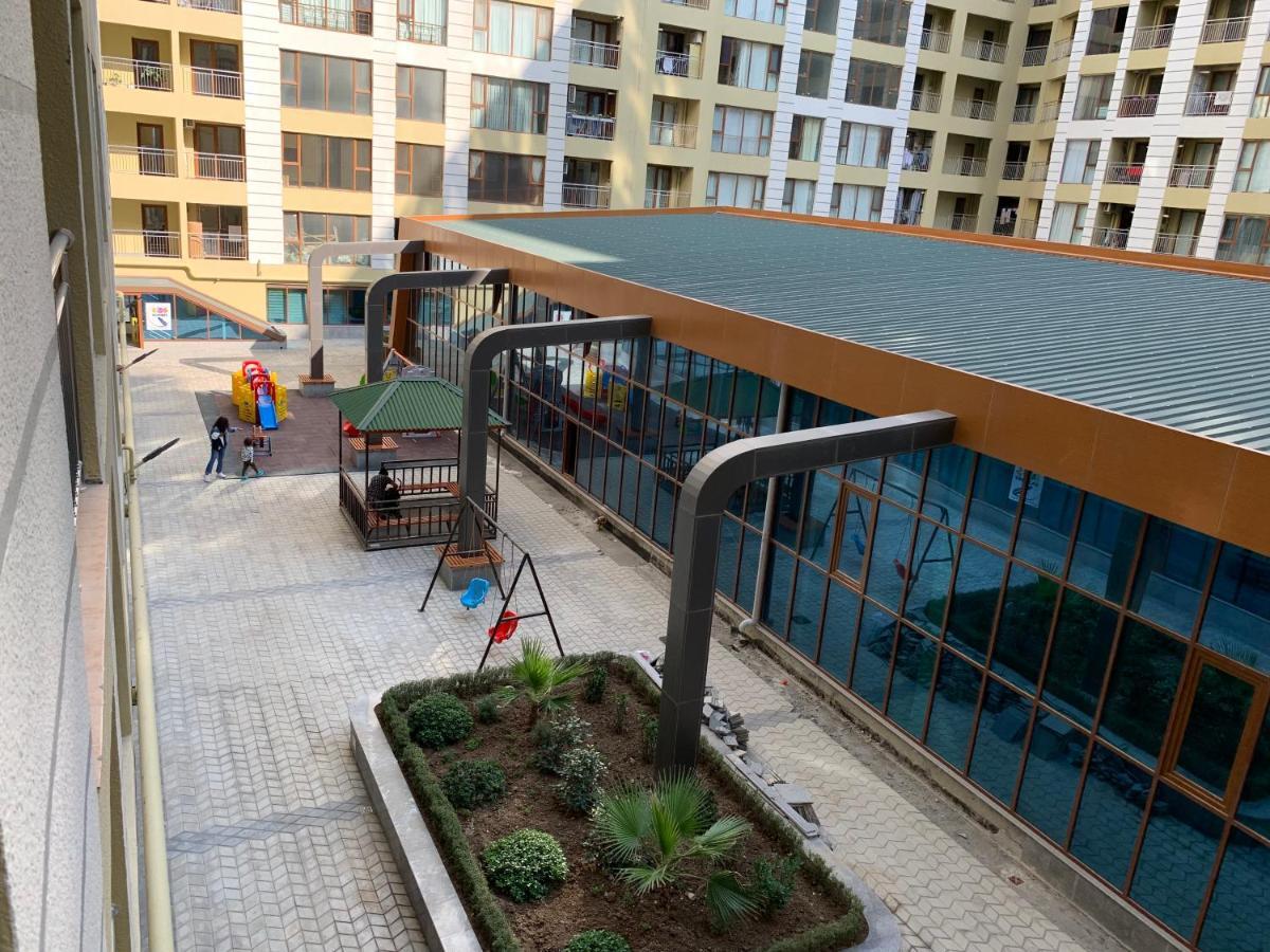 Park Azure Apartment Baku Bagian luar foto